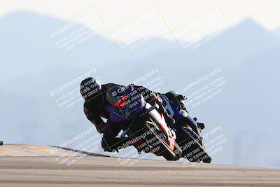 media/Jan-14-2024-SoCal Trackdays (Sun) [[2e55ec21a6]]/Turn 9 (210pm)/